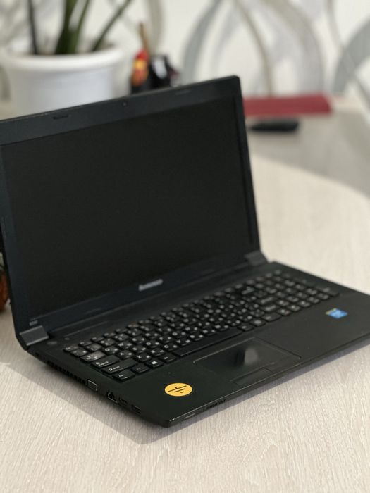 Продам ноутбук леново