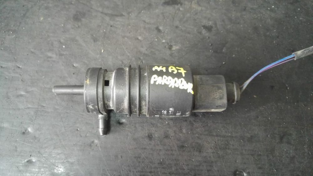 pompita lichid parbriz audi a4 b7  1j0973722