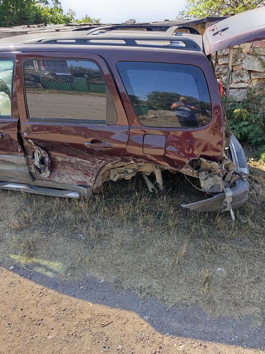 Мазда трибют на части