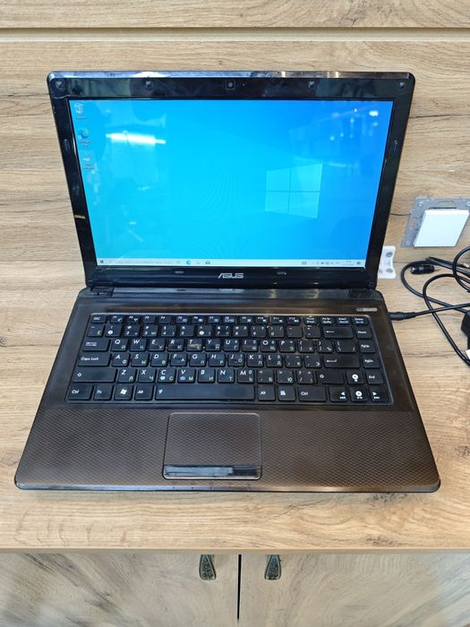 Asus i3 4/320 б/у