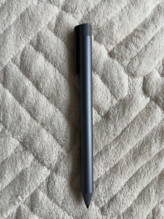 Продам планшет Microsoft Surface pro 5