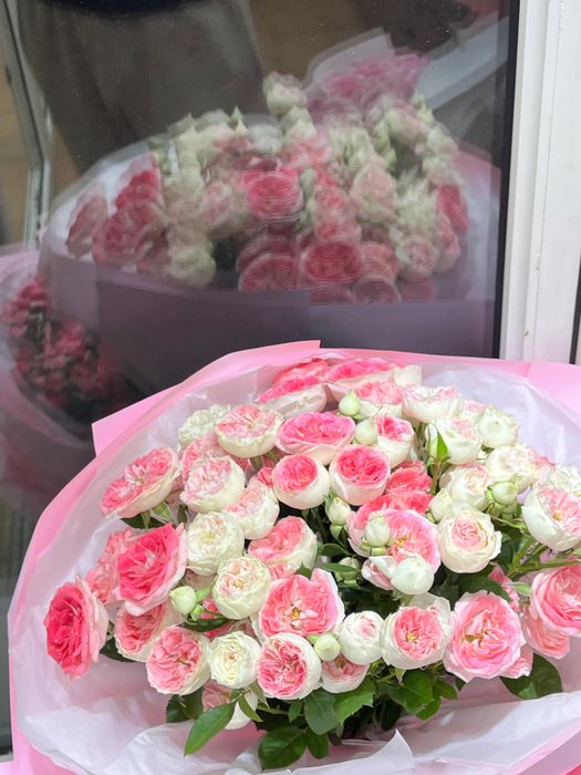 Продаю букет , подарили