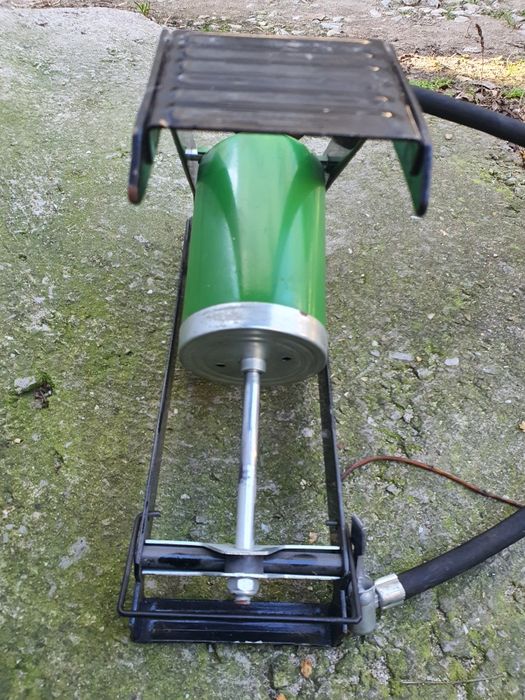 Помпа руска крачна