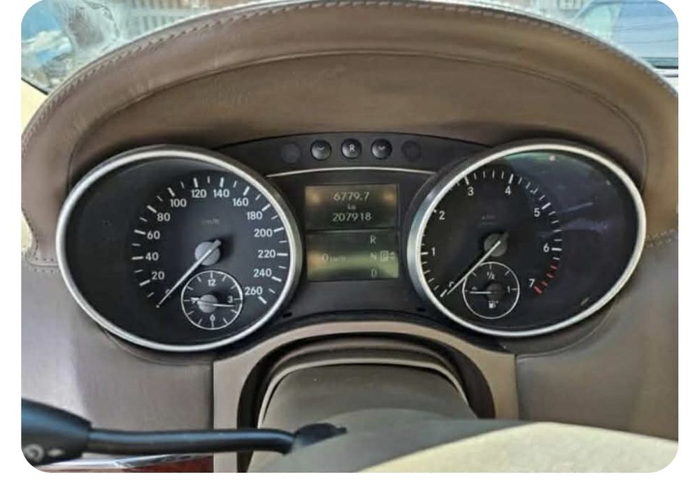 Продавам меrcedes