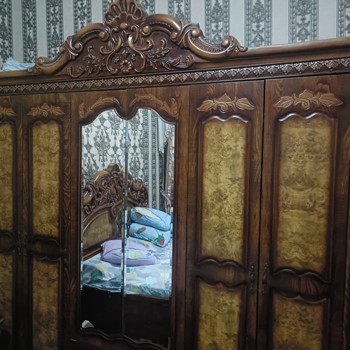 Шкаф в хорошем состоянии