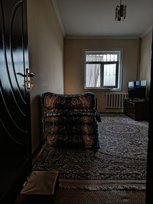 2 honali uy sotiladi