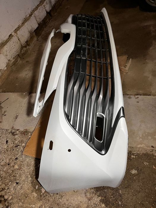 бампер от камри 70