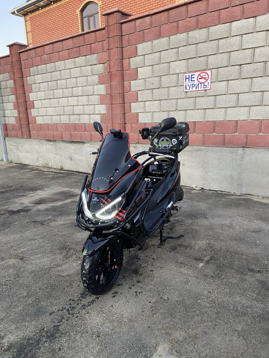 Мопед Макси………….