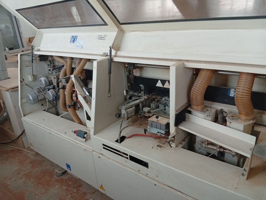 Станок кромко-облицовочный