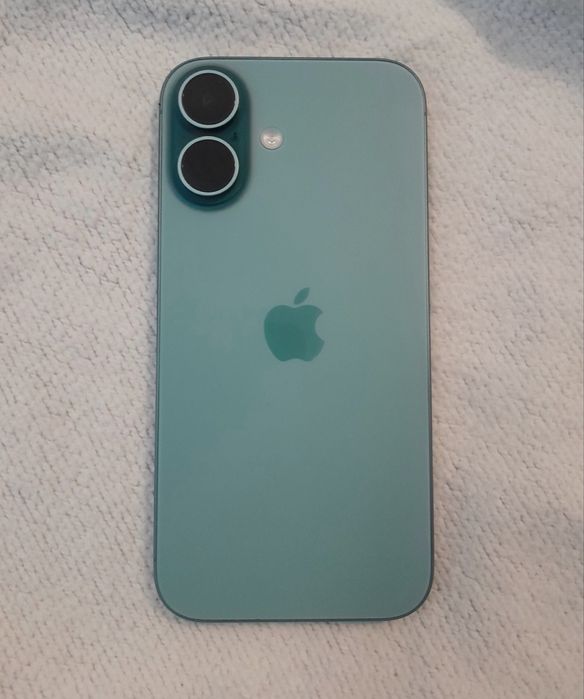 Iphone 16 simplu