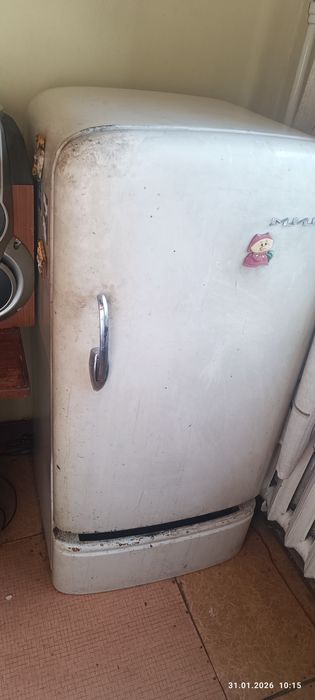 Советский холодильник