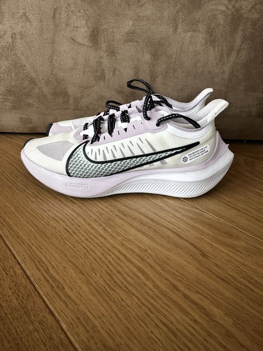 Маратонки Найк - оригинални