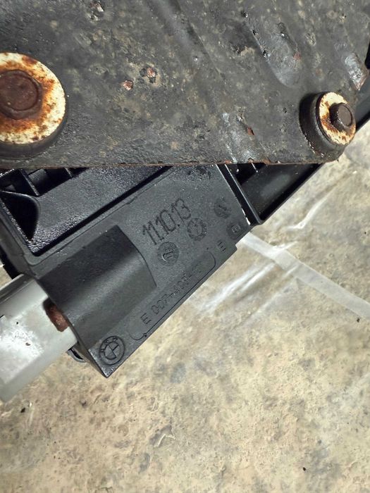 Modul frana de mana electric Original BMW X5 X6 e70 e71/ P685028903