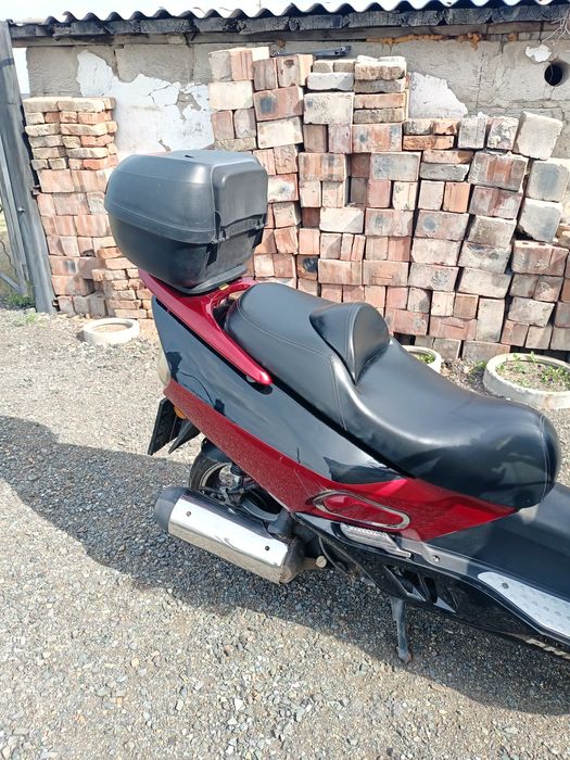 Скутер 250 куб..