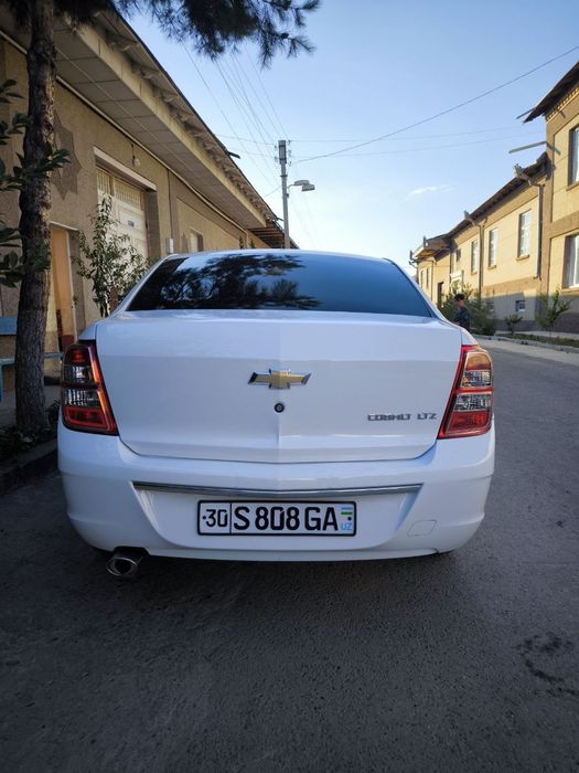 Kraskasiga javob užimni moshinim