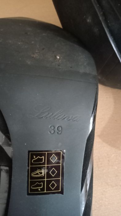 Продам туфли женские