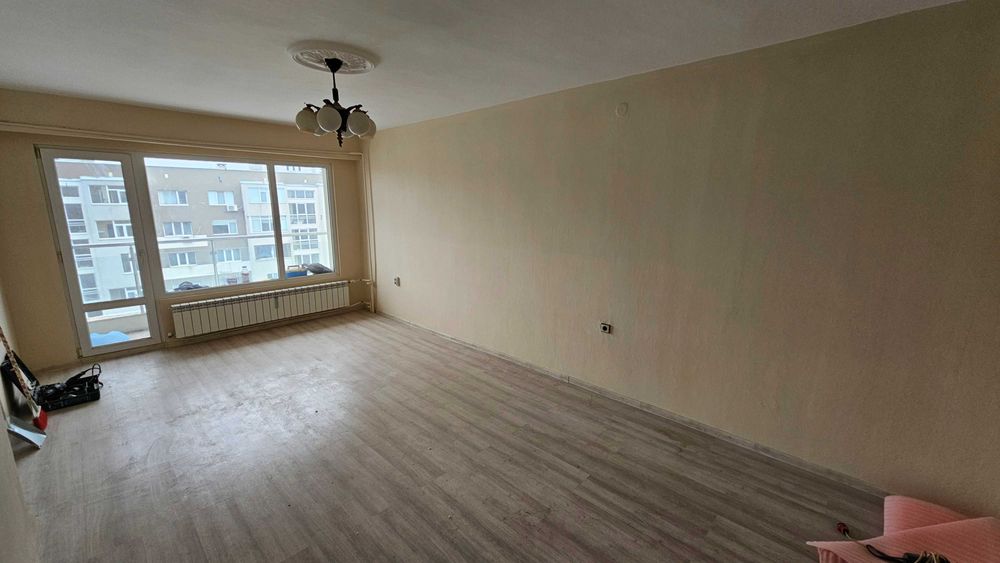 Дава се под наем Двустаен апартамент в Разград, Бели Лом - 60 кв.м за 306 € - Снимка #4