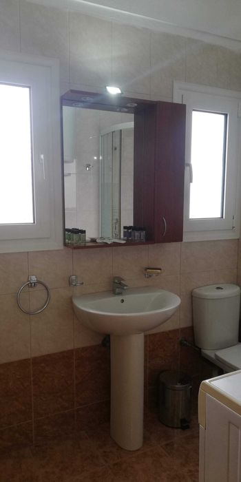 Дава се под наем Двустаен апартамент в Враца, Дъбника - 50 кв.м за 1500 € - Снимка #6