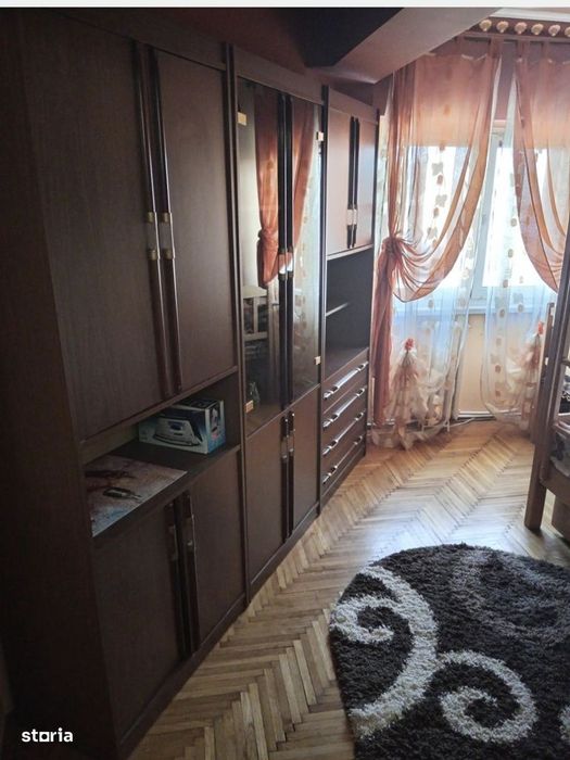 Oferta apartament cu 3 camere decomandate