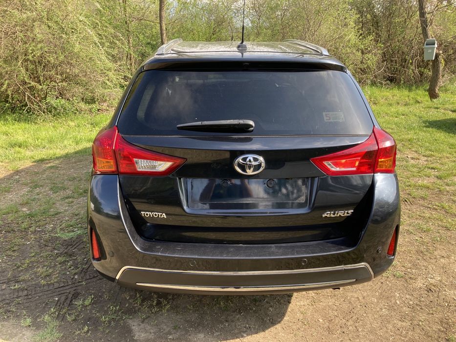 Тойота Аурис//Toyota Auris 1.4D4D 90кс/НА ЧАСТИ/