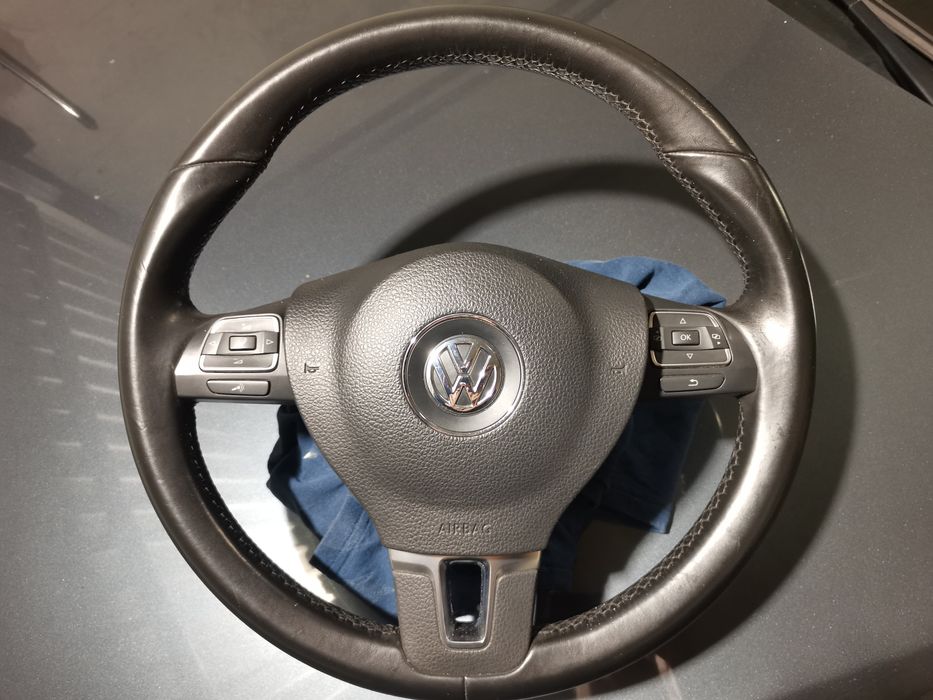 Волан Vw Passat B6/B7/CC