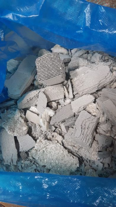 Приём автомобильных катализаторов