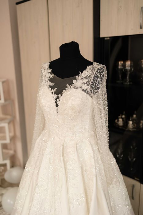 Rochie de mireasa de vanzare !