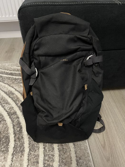 Vand ghiozdane in stare buna