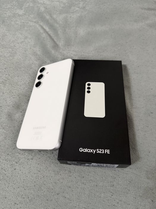 Продавам Samsung S23 FE 256GB