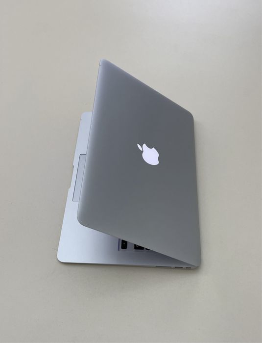 Мак book Air 13