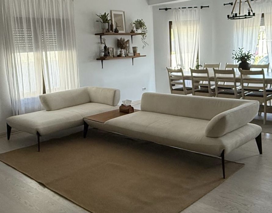 Canapea in stil scandinav