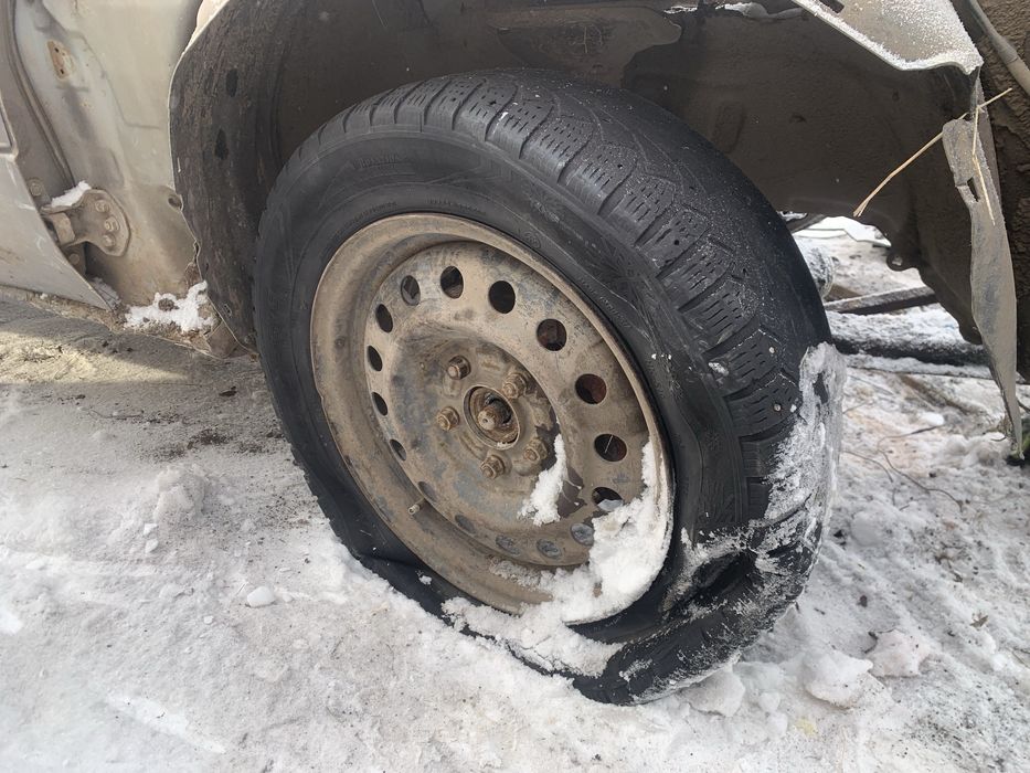 Диски мазда 626 продам