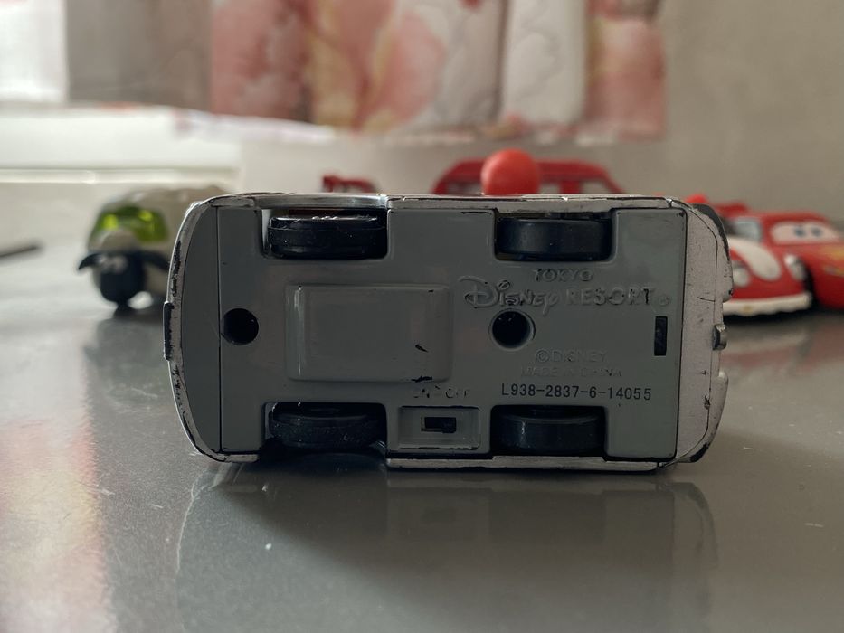 Mikky Mouse машинка Япония