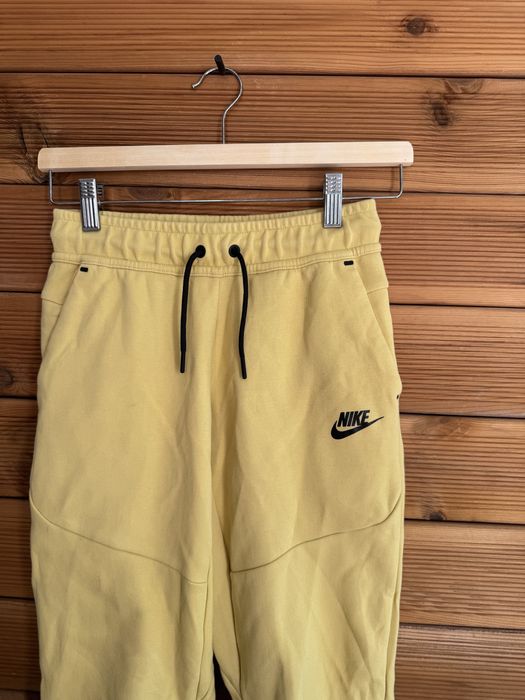 Оригинален детски спортен панталон Nike Tech Fleece (Детски M / 137-147 см)
