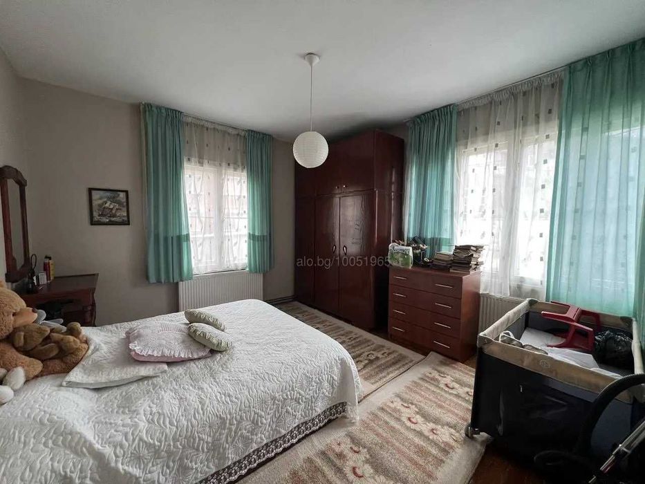 Продава се Многостаен апартамент в Пловдив, Център - 220 кв.м за 1137 €/кв.м - Снимка #1