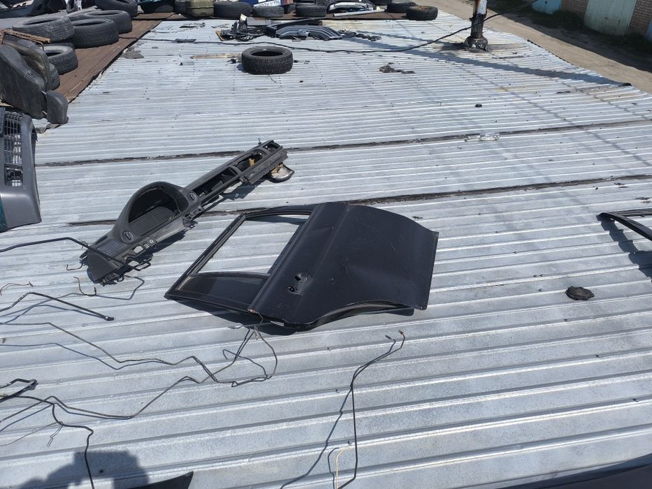 Митсубиси Монтеро по запчастям