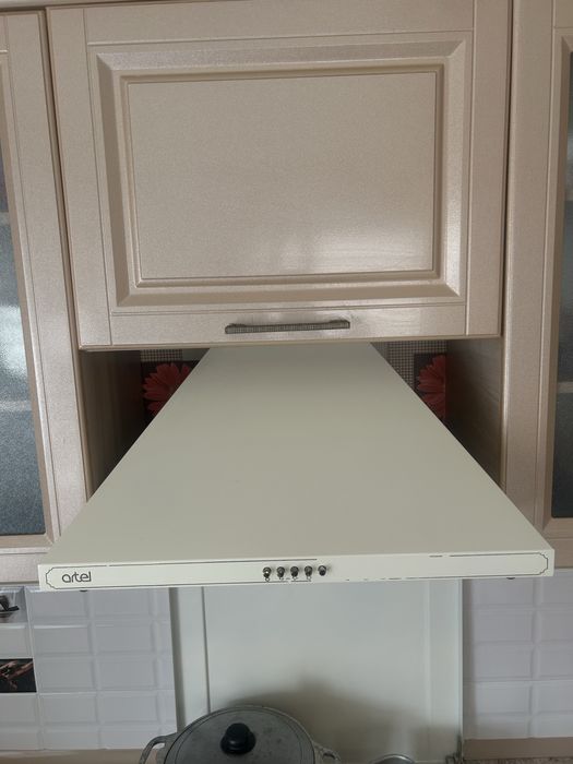 Кухонная вытяжка