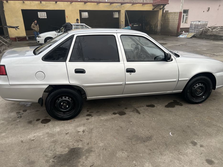 Нексиа 2 сотилади томдан пасида каска бор