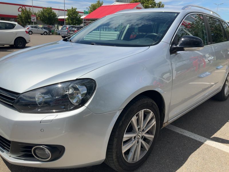 Volkswagen Golf VI 1.6 TDI Style 2011