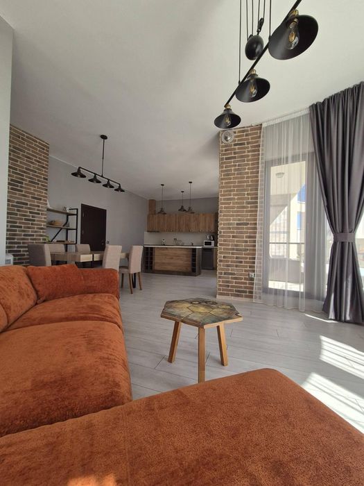 Луксозна Къща в кв. Сарафово, м. Лахана