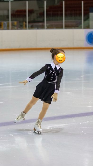 Платье для фигурного катания