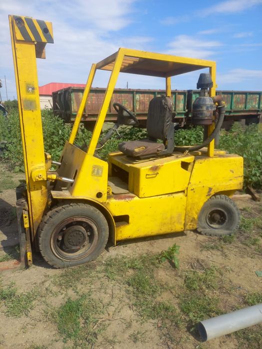 Вилочный погрузчик Балканкар