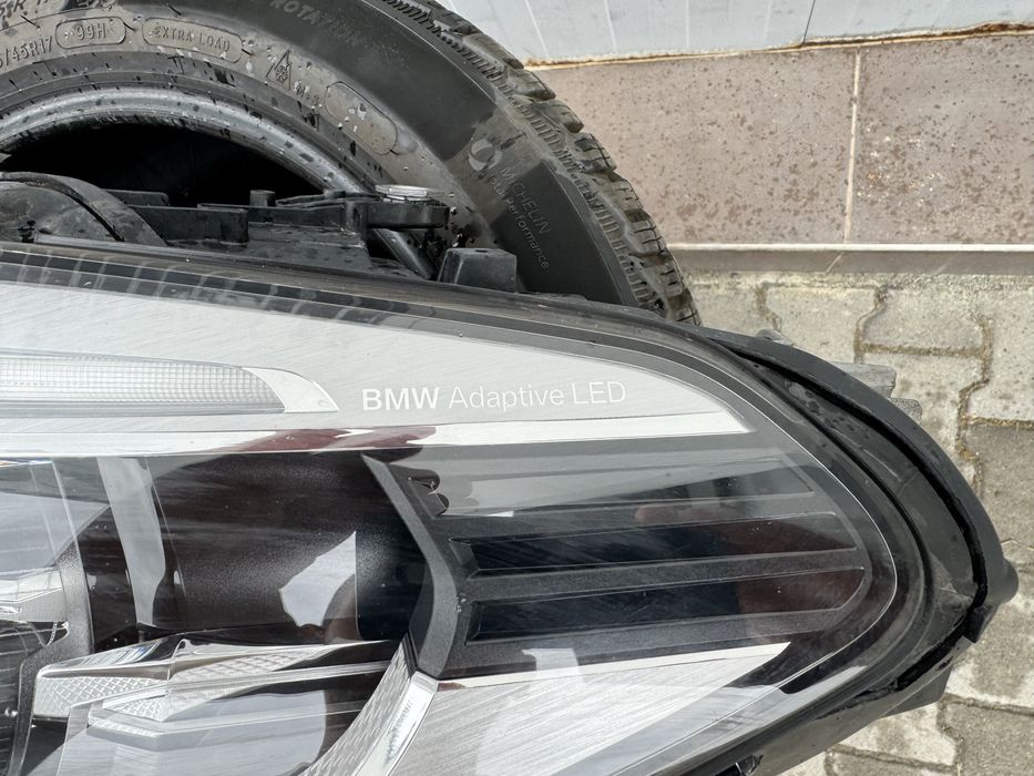Ляв ОБОРУДВАН фар за BMW 5 G30 G31 Adaptive led Перфектен