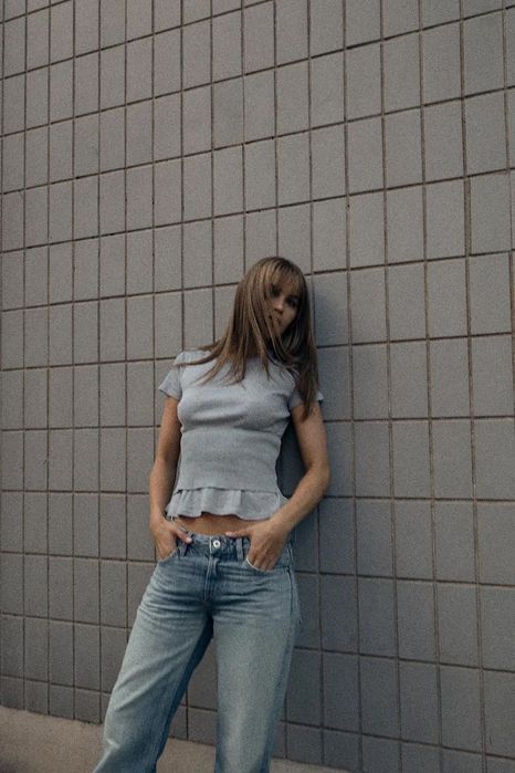 Нова дамска тениска Zara