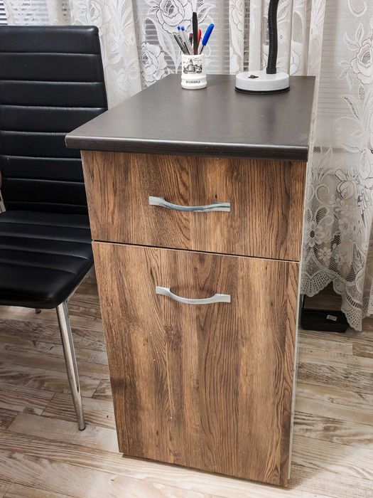 Всички необходими помощни средства, надеждни и  функционални