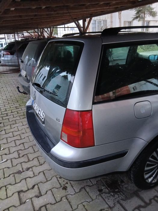 Golf 4   1.6 benzină