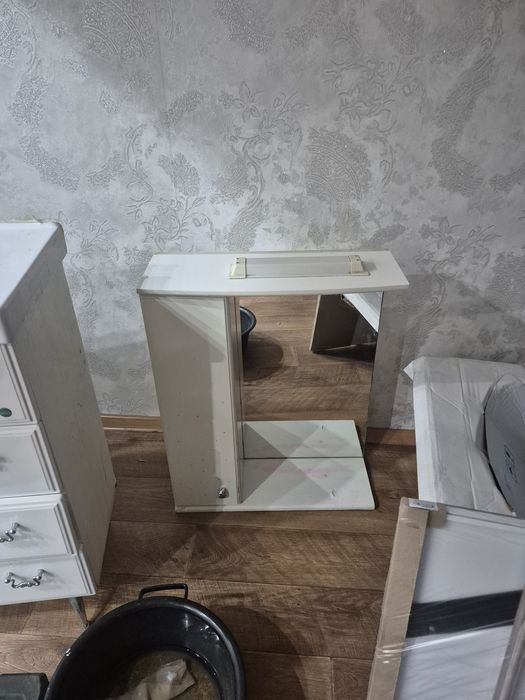 Раковина с тумбой