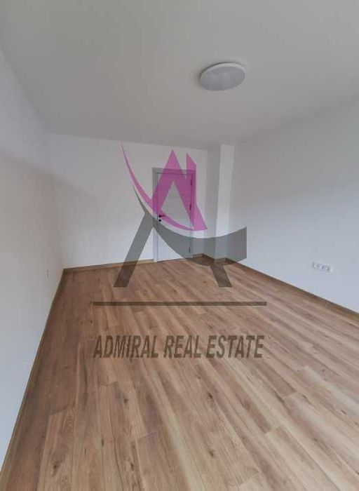 Продава се Четиристаен апартамент в Варна, Цветен квартал - 82 кв.м за 2317 €/кв.м - Снимка #6