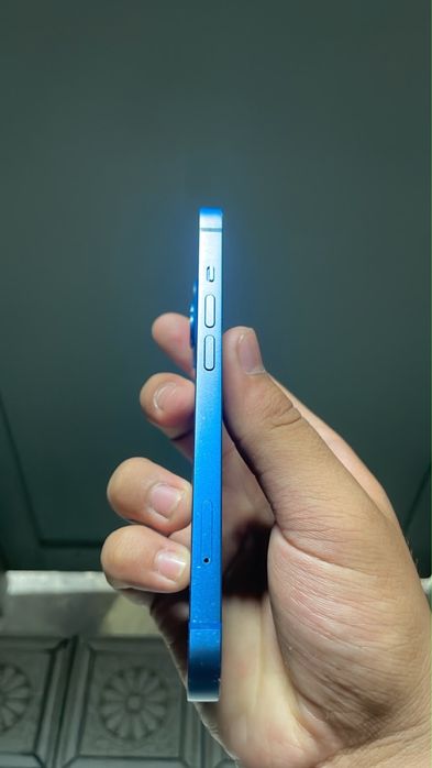 Iphone 13 256гб.
