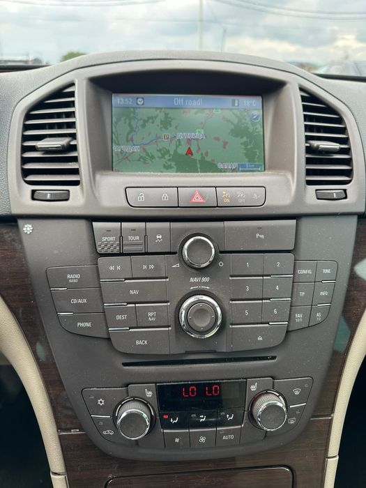 OPEL INSIGNIA 2012г. 2.0D bi-turbo 194к.с.